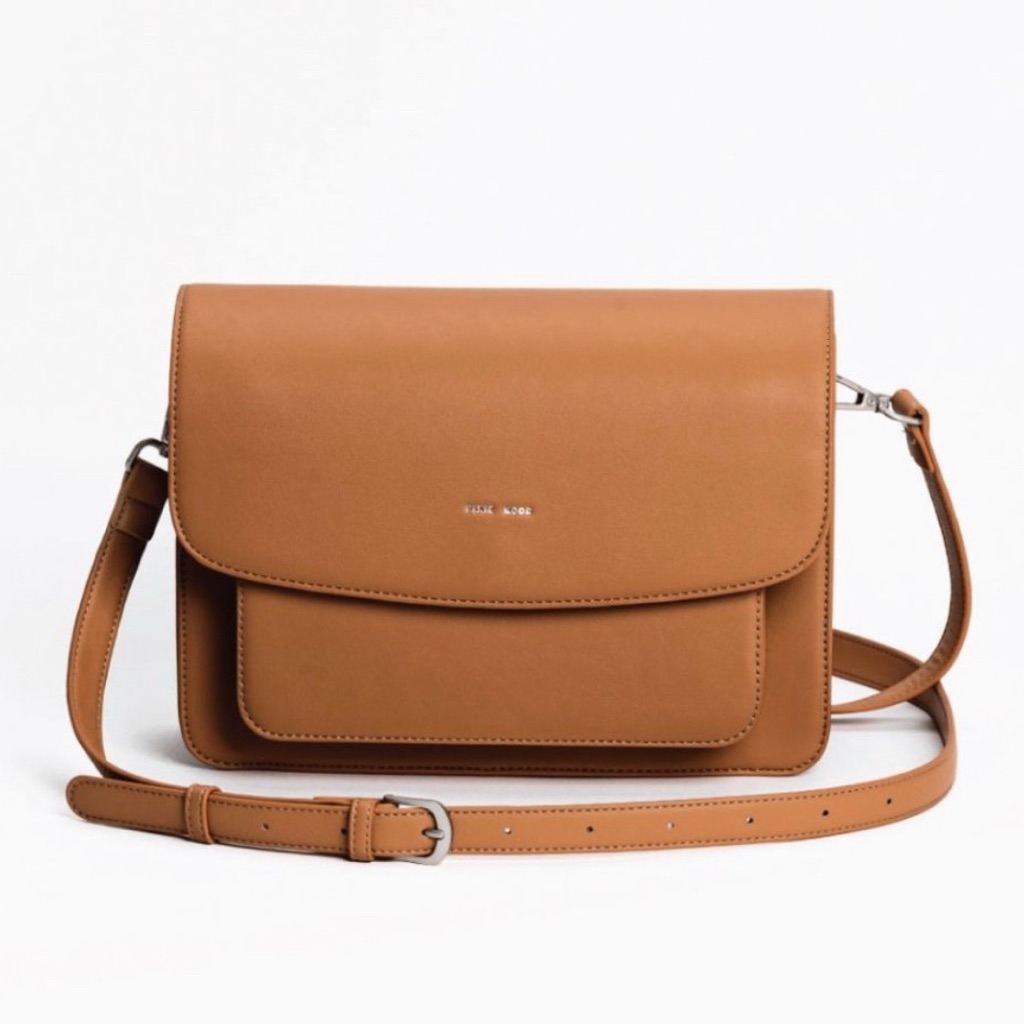 Pixie Mood Zoe Crossbody Purse In Honey